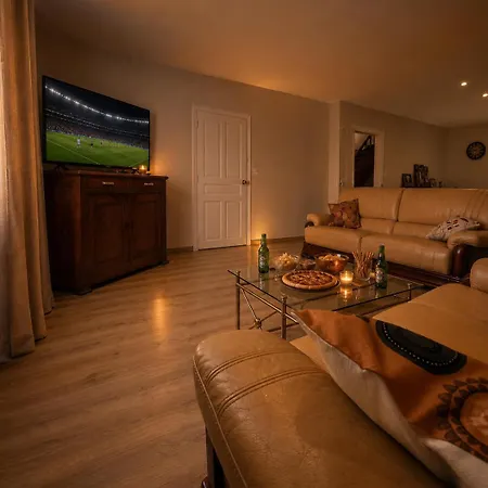 Maison Renovee 120m2 6 Pers Jardin Wifi Parking Tatil Evi Les Forges (Vosges)
