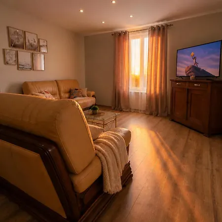 Tatil Evi Maison Renovee 120m2 6 Pers Jardin Wifi Parking *